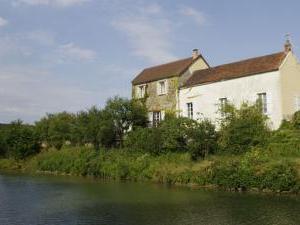 La maison le long du canal &copy; Multim&eacute;dia &amp; Tourisme