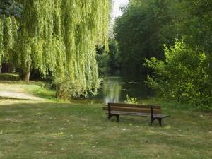 Une halte le long de l'Arman&ccedil;on &copy; Multim&eacute;dia &amp; Tourisme